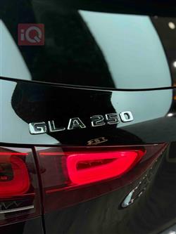 مێرسێدس بێنز GLA